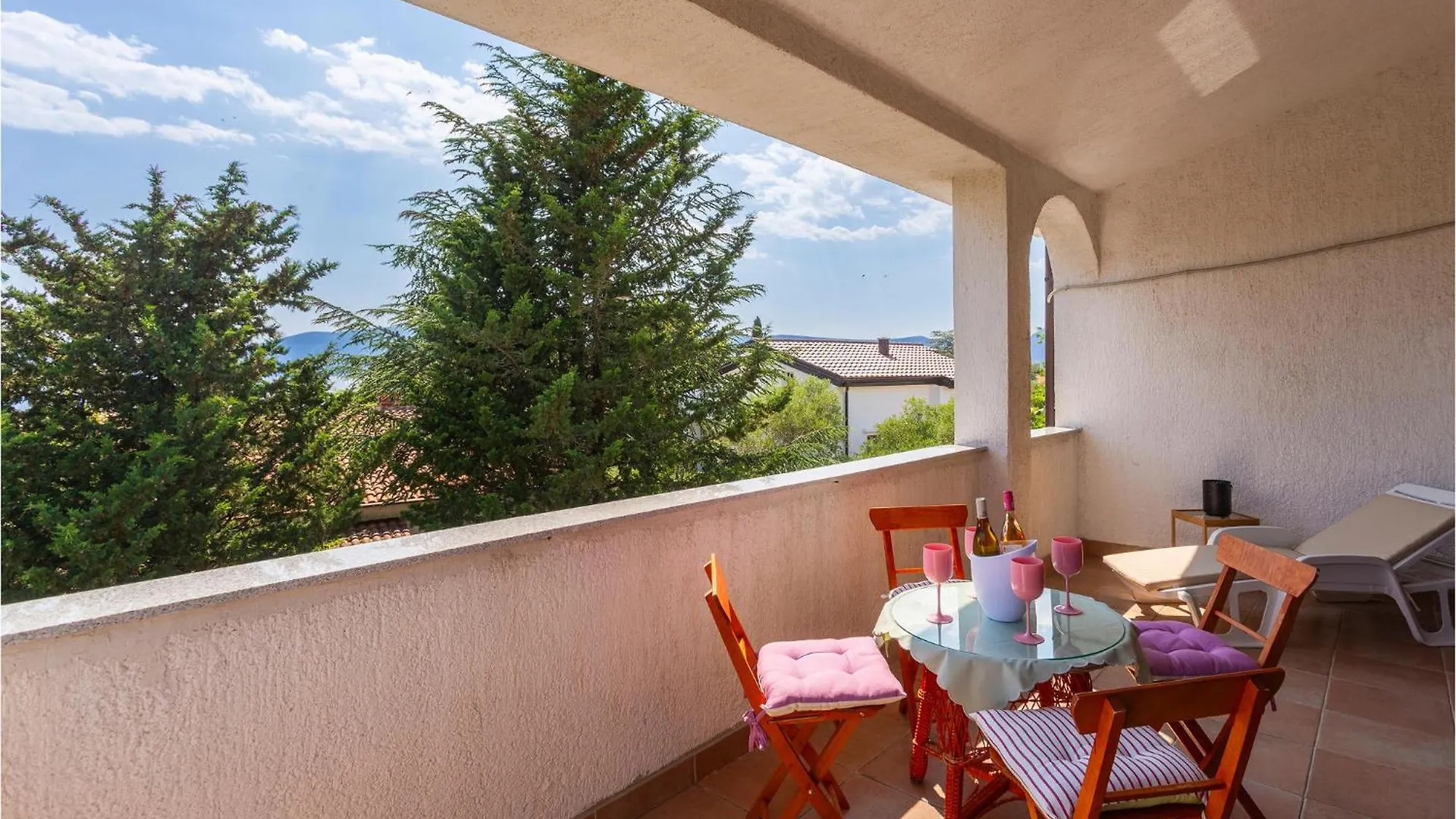 Awesome Apartment In Pinezici With Wifi  Pinezici (Krk)